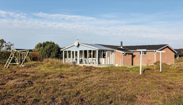 Nice home in Ringkøbing with sauna