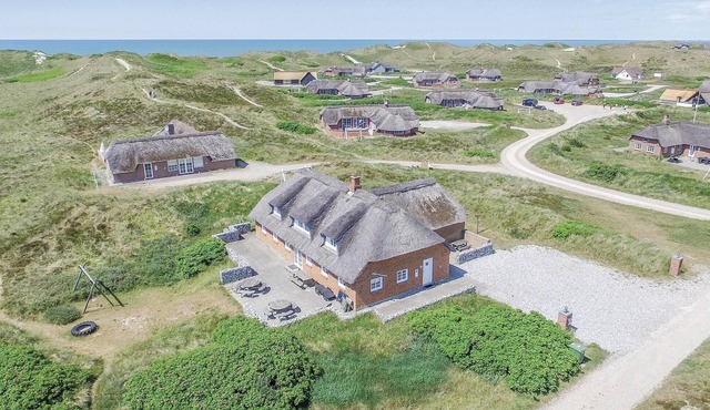 Nice home in Ringkøbing with sauna