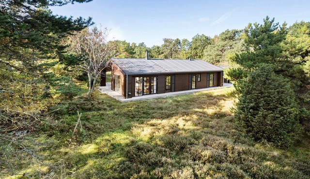 Nice home in Rørvig with sauna