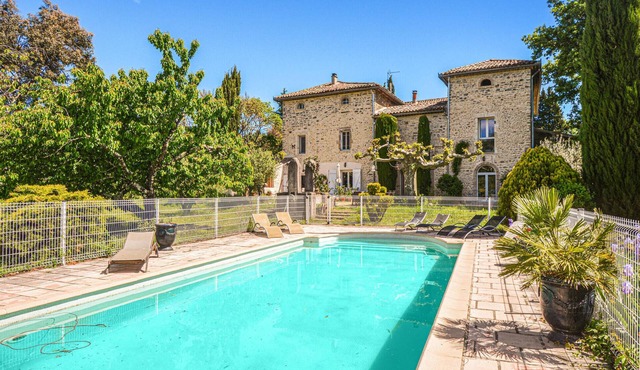 Nice home in Saint-Ambroix