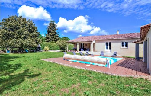 Nice Home In Slaurent-La-Vernede