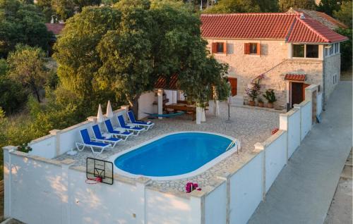 Nice Home In Stankovci