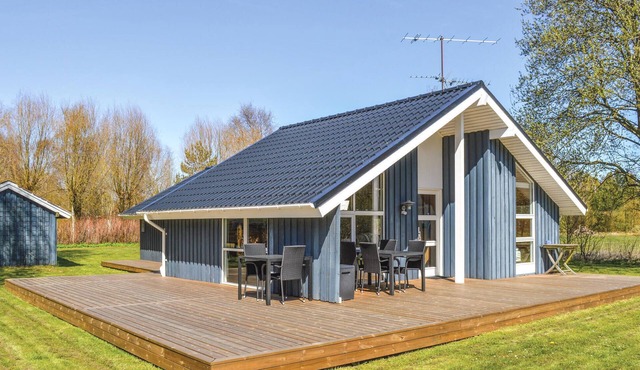 Nice home in Strandby with kitchen