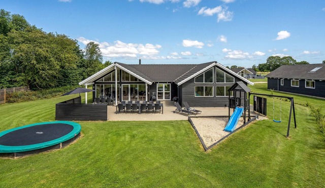 Nice home in Sydals with sauna