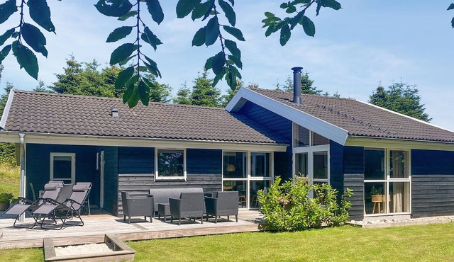 Nice home in Sydals with sauna