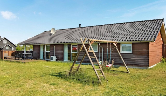 Nice home in Tarm with sauna