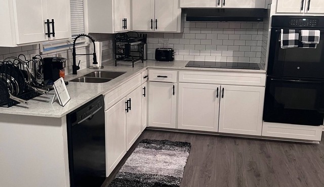 Nice Home in the Luxurious Lakeover Community