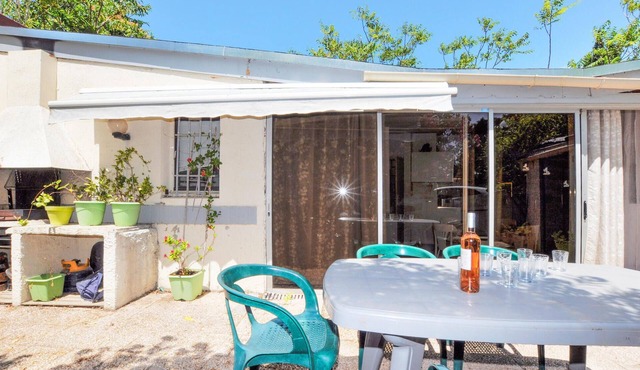 Nice home in Torreilles with kitchen