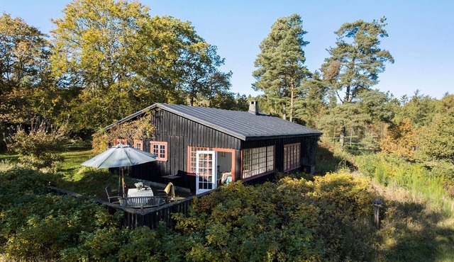 Nice home in Tørring with WiFi