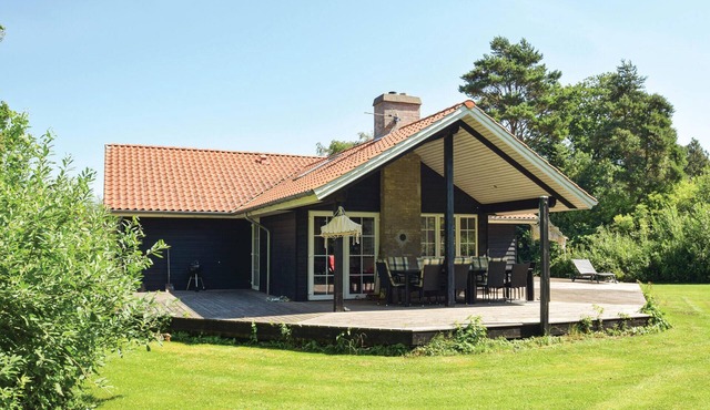 Nice home in Tranekær with sauna