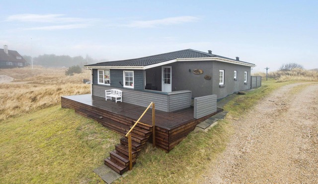 Nice home in Vejers Strand with sauna