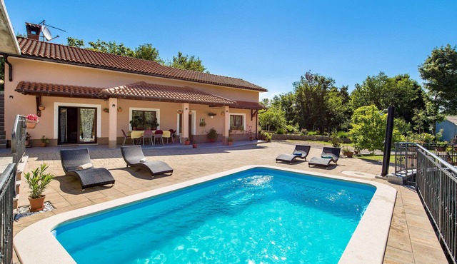Nice home in Veli Brgud