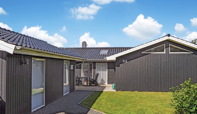 Nice home in Vestervig with sauna