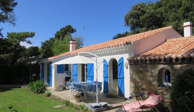 Nice house at the edge of the Bois de la Chaize in Noirmoutier en l'Ile