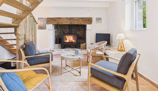 Nice house in the countryside for 4