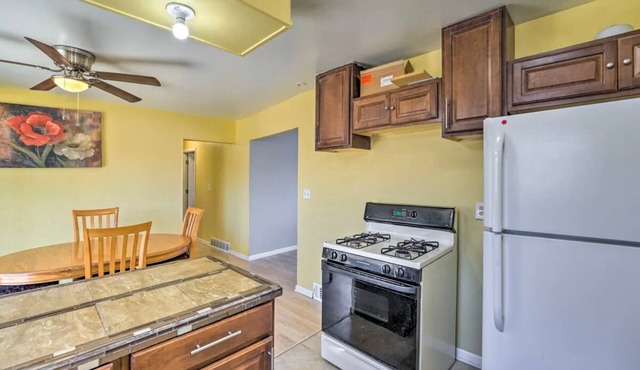 Nice house near DTW Airport