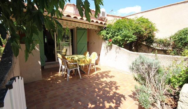 Nice house south exposed in the secured residence MAS DE PLAGE 1, for 3/4 persons, only at 250m.
