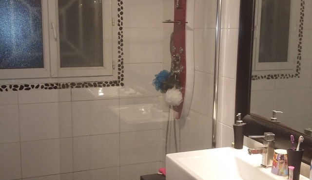 nice house with above ground pool