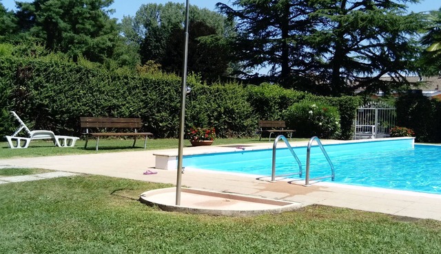 Nice lake view apartment in Ispra