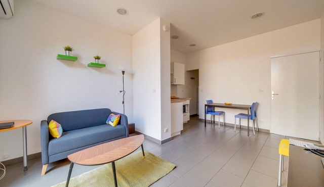 Nice little townhouse Bordeaux