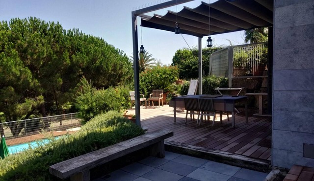 Nice loft apartment with garden and private pool