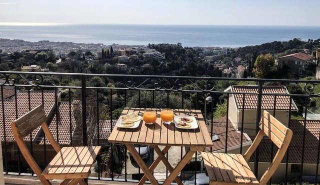 NICE - MAGNIFICENT APARTMENT PANORAMIC SEA VIEW