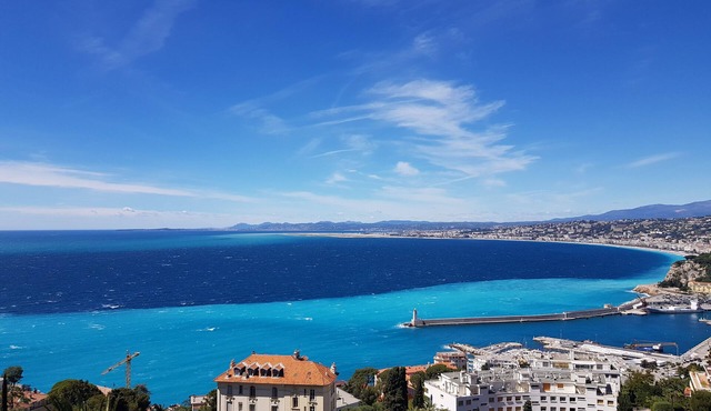 NICE MOST AMAZING SEA + MOUNTAIN VIEWS ,2 A/C BEDROOMS,GARAGE FOR EV,3TERRACES