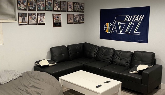 Nice, New 2 Bedroom, Orem State Street, close to UVU/BYU