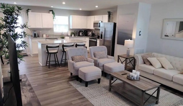 Nice! New home near VSU x Fort Lee Military Base mins to DT Richmond VA