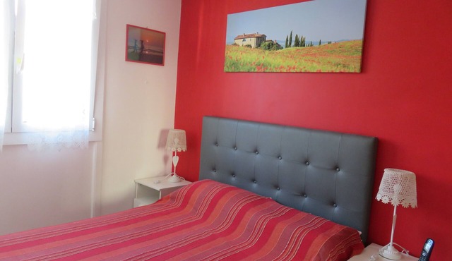 NICE NORD 2 ROOMS IN QUIET AREA, WIFI, AIR CONDITIONING, BALCONY AND PARKING