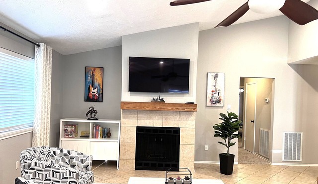 Nice & quiet home in Friendswood