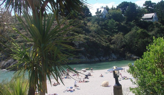 Nice quiet house, only a few yards away from the Rospico beach