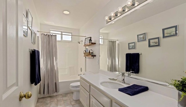 Nice remodeled House for rent in West side of Palmdale