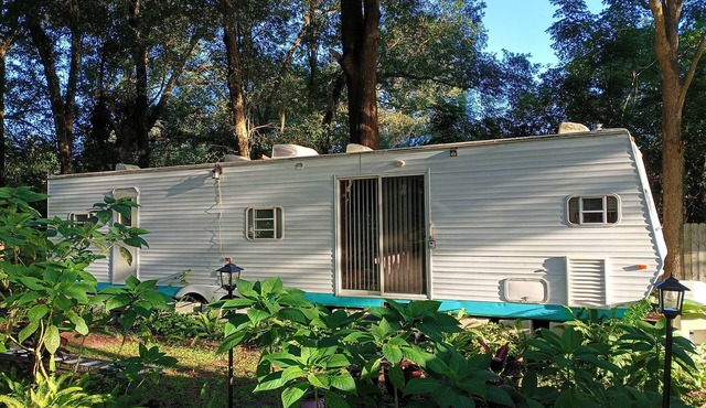 Nice RV with AC in Belleview - Perfect for a cozy getaway