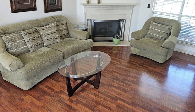 Nice spacious 3-bedroom house with a cozy feel in Memphis