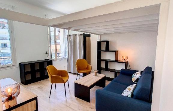 Nice Studio à 100 m de la Mer