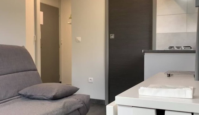 Nice studio 17 m² equipped with swimming pool and