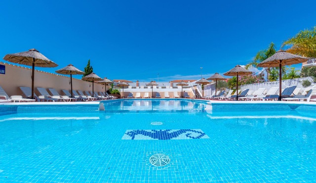 Nice T3 (2 bedrooms) 6 pers. 250m from the sea with HEATED POOL & TENNIS (2)