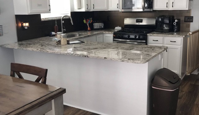 Nice Townhome not far from USU!!! Great green space!