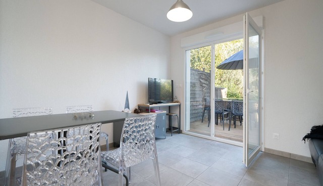 Nice Villa with garden for 4 pers near the beach