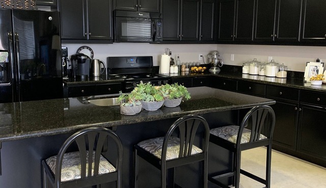 Nicely Appointed 2 bed 2 bath home in resort style community