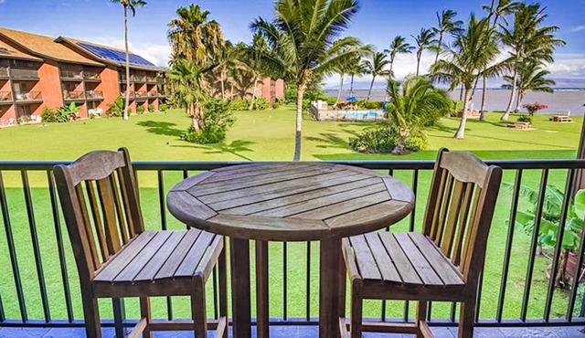 Nicely remodeled condo with ocean views, WiFi, outdoor pool & grills