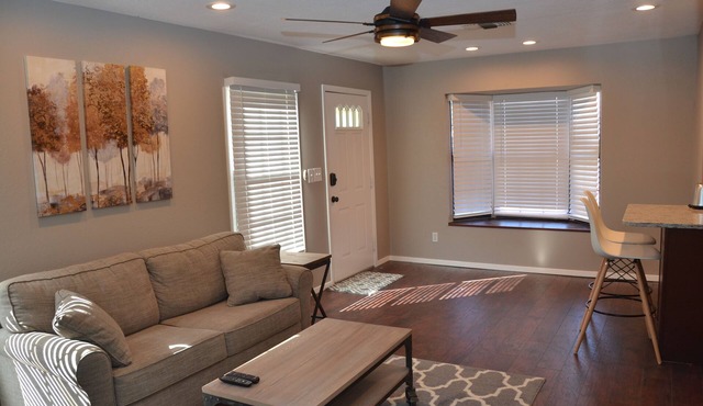 Nicely remodeled getaway near downtown Roswell