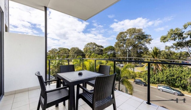 Nicest 1 Bdrm Top Floor Unit Ocean Views Pool Spa Walk to Marina