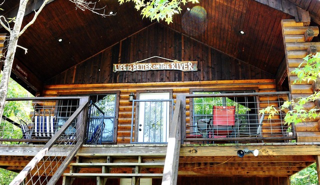 Nichols Hole Cabin - Above the Caddo River - Float to your Cabin!