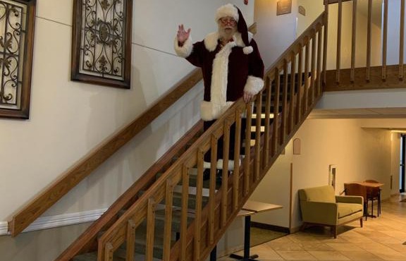 Nichols Inn & Suites