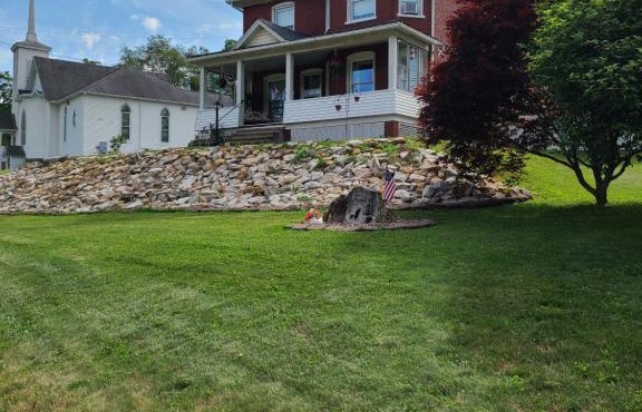 Nick's Nest in North Bend