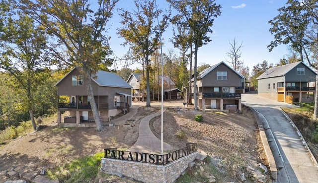 Nickajack Overlook at Paradise Pointe