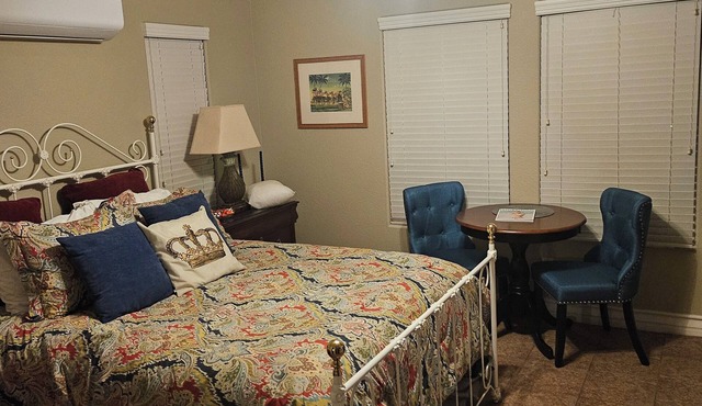Nicola's Perfect Place, a charming studio with AC in fabulous Banning CA