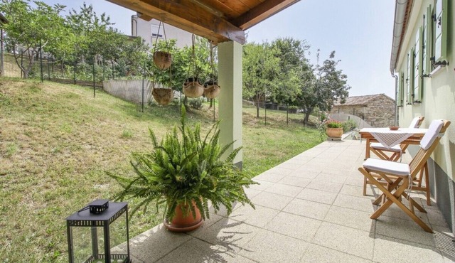 Nicolara in Krušvari - Haus für 6 Personen